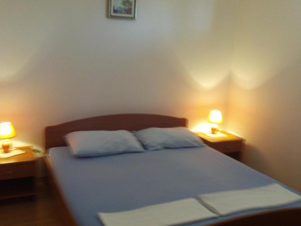 Apartment In Kustici With Balcony, Wifi, Washing Machine Zewnętrze zdjęcie